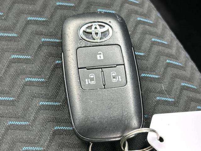 ルーミー カスタムＧ　保証書／純正　ＳＤナビ／両側電動スライドドア／ドライブレコーダー　社外／ヘッドランプ　ＬＥＤ／ＵＳＢジャック／Ｂｌｕｅｔｏｏｔｈ接続／ＥＢＤ付ＡＢＳ／横滑り防止装置／アイドリングストップ　バックカメラ（33枚目）