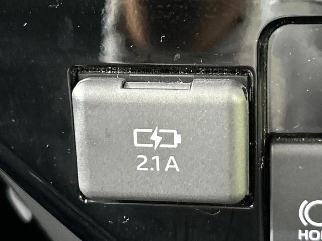 ルーミー カスタムＧ　保証書／純正　ＳＤナビ／両側電動スライドドア／ドライブレコーダー　社外／ヘッドランプ　ＬＥＤ／ＵＳＢジャック／Ｂｌｕｅｔｏｏｔｈ接続／ＥＢＤ付ＡＢＳ／横滑り防止装置／アイドリングストップ　バックカメラ（34枚目）