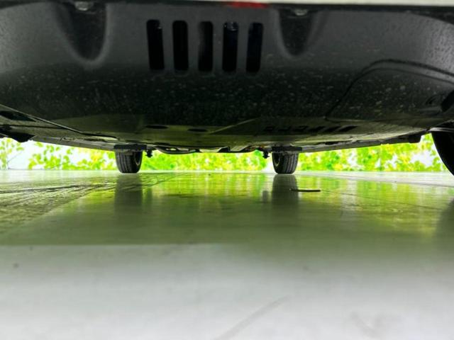 ルーミー カスタムＧ　保証書／純正　ＳＤナビ／両側電動スライドドア／ドライブレコーダー　社外／ヘッドランプ　ＬＥＤ／ＵＳＢジャック／Ｂｌｕｅｔｏｏｔｈ接続／ＥＢＤ付ＡＢＳ／横滑り防止装置／アイドリングストップ　バックカメラ（46枚目）