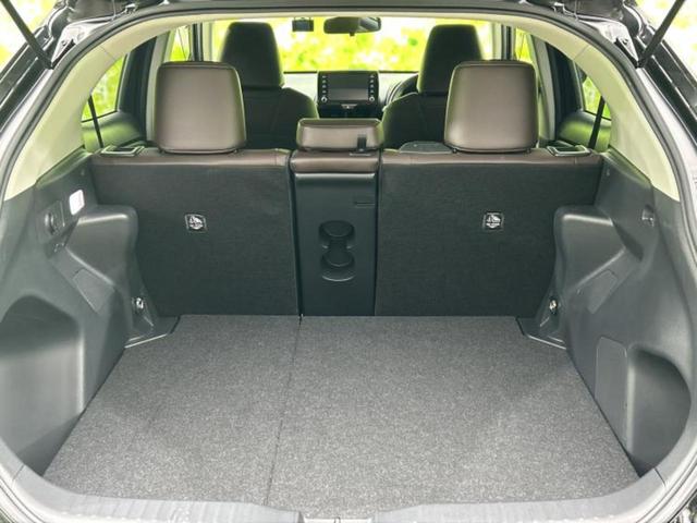 ヤリスクロス ハイブリッドＺ　新品タイヤ／保証書／ディスプレイオーディオ＋ナビ／衝突安全装置／シートヒーター　前席／パノラミックビューモニター／車線逸脱防止支援システム／シート　合皮／ドライブレコーダー　前後　衝突被害軽減システム（8枚目）