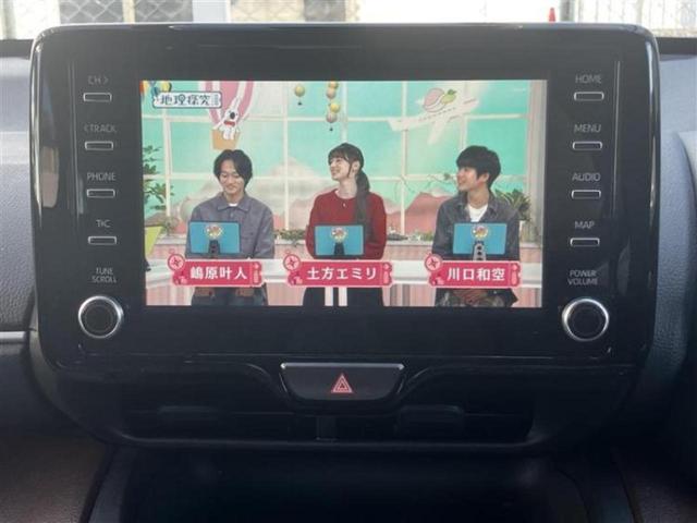 ヤリスクロス ハイブリッドＺ　新品タイヤ／保証書／ディスプレイオーディオ＋ナビ／衝突安全装置／シートヒーター　前席／パノラミックビューモニター／車線逸脱防止支援システム／シート　合皮／ドライブレコーダー　前後　衝突被害軽減システム（12枚目）