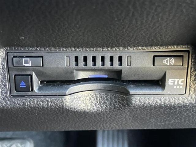 ヤリスクロス ハイブリッドＺ　新品タイヤ／保証書／ディスプレイオーディオ＋ナビ／衝突安全装置／シートヒーター　前席／パノラミックビューモニター／車線逸脱防止支援システム／シート　合皮／ドライブレコーダー　前後　衝突被害軽減システム（17枚目）