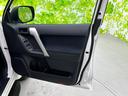 全国に店舗を展開しているのでどこでもお取り寄せが可能です!この車が気になるけど遠方だから・・・と諦める必要はありません!※別途陸送費が必要です。