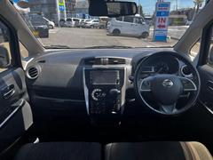 「この車の写真をもっと見たい」「状態が気になる」「この装備はついている？」どんな小さな疑問でもお気軽にお問い合わせください！ 4