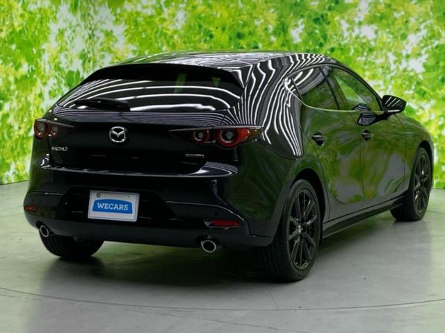 ＭＡＺＤＡ３ファストバック １５Ｓレトロスポーツエディション　ＢＯＳＥ／純正　１１．６インチ　ＳＤナビ／アイアクティブセンス（マツダ）／シートヒーター　前席／全方位モニター／車線逸脱防止支援システム／シート　ハーフレザー　衝突被害軽減システム　全周囲カメラ（3枚目）