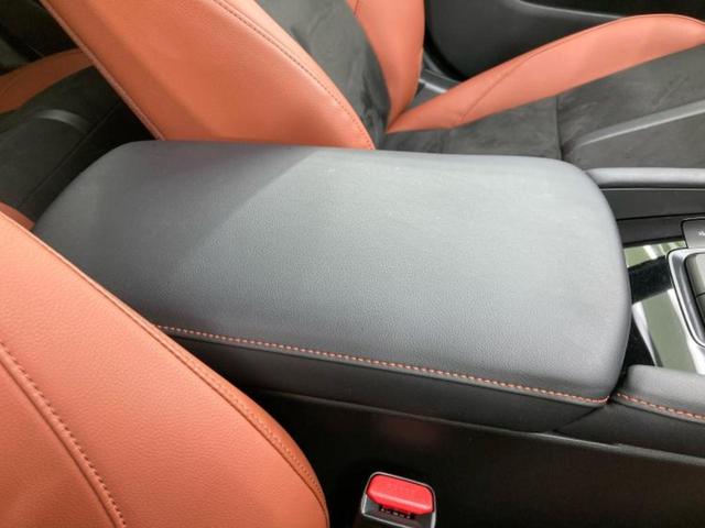 ＭＡＺＤＡ３ファストバック １５Ｓレトロスポーツエディション　ＢＯＳＥ／純正　１１．６インチ　ＳＤナビ／アイアクティブセンス（マツダ）／シートヒーター　前席／全方位モニター／車線逸脱防止支援システム／シート　ハーフレザー　衝突被害軽減システム　全周囲カメラ（29枚目）