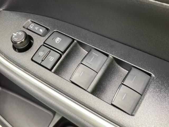 ヴォクシー Ｓ－Ｇ　新品タイヤ／保証書／ディスプレイオーディオ＋ナビ１０．５インチ／フリップダウンモニター　純正　１４インチ／トヨタセーフティセンス／両側電動スライドドア／車線逸脱防止支援システム　衝突被害軽減システム（6枚目）