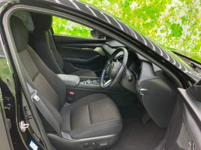 ＭＡＺＤＡ３ファストバック ＸＤプロアクティブツーリングセレクション　ＢＯＳＥ／純正　ＳＤナビ／アイアクティブセンス（マツダ）／シートヒーター　前席／車線逸脱防止支援システム／ヘッドランプ　ＬＥＤ／Ｂｌｕｅｔｏｏｔｈ接続／ＥＴＣ／アイドリングストップ／バックモニター（20枚目）