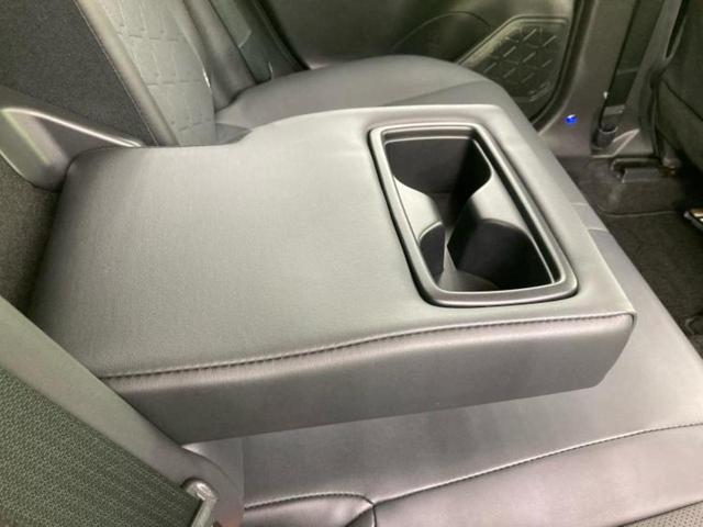 ＲＡＶ４ ４ＷＤアドベンチャーオフロードパッケージ２　保証書／ディスプレイオーディオ＋ナビ１０．５インチ／デジタルインナーミラー／衝突安全装置／シートヒーター／車線逸脱防止支援システム／シート　合皮／パーキングアシスト　バックガイド　衝突被害軽減システム（31枚目）