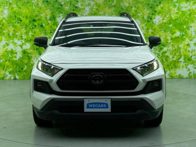 ＲＡＶ４ ４ＷＤアドベンチャーオフロードパッケージ２　保証書／ディスプレイオーディオ＋ナビ１０．５インチ／デジタルインナーミラー／衝突安全装置／シートヒーター／車線逸脱防止支援システム／シート　合皮／パーキングアシスト　バックガイド　衝突被害軽減システム（51枚目）