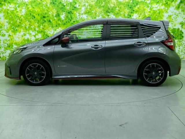 ノート ｅパワーニスモ　保証書／純正　ＳＤナビ／インテリジェントルームミラー／エマージェンシーブレーキ／アラウンドビューモニター／車線逸脱防止支援システム／ヘッドランプ　ＬＥＤ／Ｂｌｕｅｔｏｏｔｈ接続／ＥＴＣ　全周囲カメラ（2枚目）