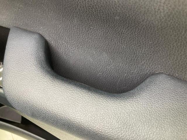 プリウス Sツーリングセレクション 新品タイヤ/保証書/純正 9インチ ナビ/トヨタセーフティセンス/シートヒーター 前席/車線逸脱防止支援システム/ヘッドランプ LED/USBジャック/Bluetooth接続/ETC2.0 禁煙車(19枚目)