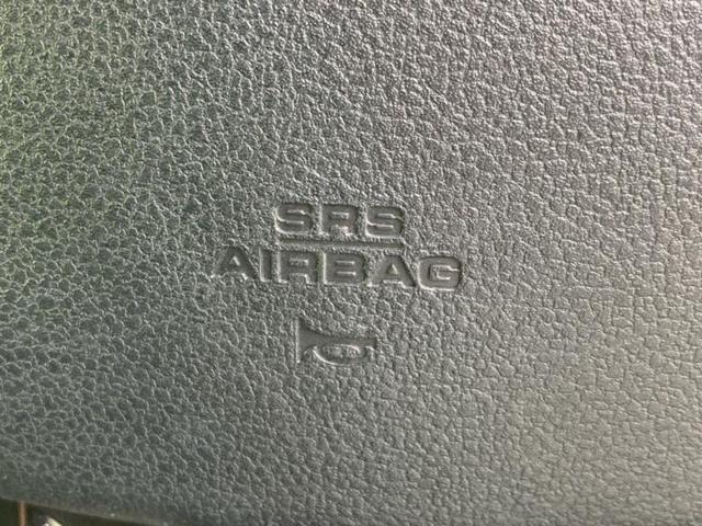 プリウス Sツーリングセレクション 新品タイヤ/保証書/純正 9インチ ナビ/トヨタセーフティセンス/シートヒーター 前席/車線逸脱防止支援システム/ヘッドランプ LED/USBジャック/Bluetooth接続/ETC2.0 禁煙車(33枚目)