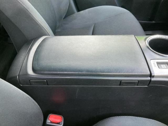 プリウスアルファ S 新品タイヤ/保証書/純正 SDナビ/パーキングアシスト バックガイド/ヘッドランプ LED/Bluetooth接続/ETC/アイドリングストップ/バックモニター/フルセグTV/DVD バックカメラ(29枚目)