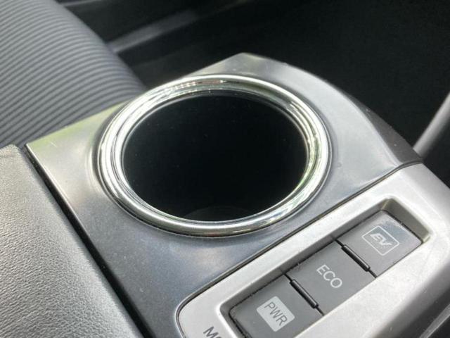 プリウスアルファ S 新品タイヤ/保証書/純正 SDナビ/パーキングアシスト バックガイド/ヘッドランプ LED/Bluetooth接続/ETC/アイドリングストップ/バックモニター/フルセグTV/DVD バックカメラ(37枚目)