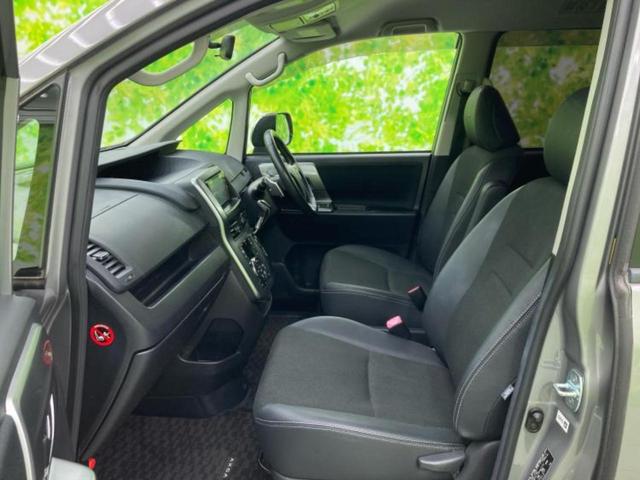 ヴォクシー ZSキラメキ3 新品タイヤ/保証書/純正 SDナビ/フリップダウンモニター/両側電動スライドドア/ヘッドランプ HID/Bluetooth接続/ETC/EBD付ABS/フルセグTV/エアバッグ 運転席 後席モニター(19枚目)