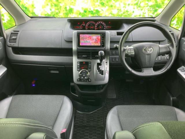 ヴォクシー ZSキラメキ3 新品タイヤ/保証書/純正 SDナビ/フリップダウンモニター/両側電動スライドドア/ヘッドランプ HID/Bluetooth接続/ETC/EBD付ABS/フルセグTV/エアバッグ 運転席 後席モニター(45枚目)