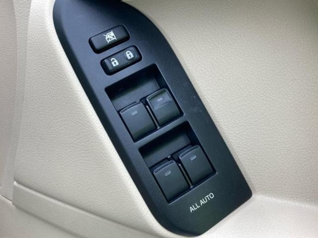 ランドクルーザープラド 4WD TX Lパッケージ 新品タイヤ/サンルーフ/保証書/純正 SDナビ/トヨタセーフティセンス/シートヒーター 前席/パノラミックビューモニター/シート 合皮/ヘッドランプ LED/USBジャック/Bluetooth接続(8枚目)