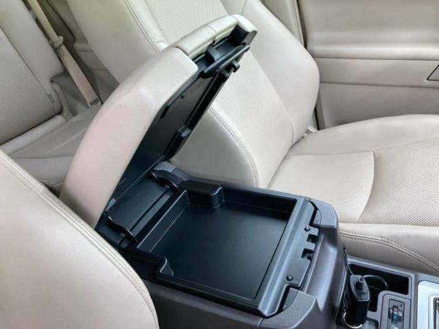 ランドクルーザープラド 4WD TX Lパッケージ 新品タイヤ/サンルーフ/保証書/純正 SDナビ/トヨタセーフティセンス/シートヒーター 前席/パノラミックビューモニター/シート 合皮/ヘッドランプ LED/USBジャック/Bluetooth接続(31枚目)