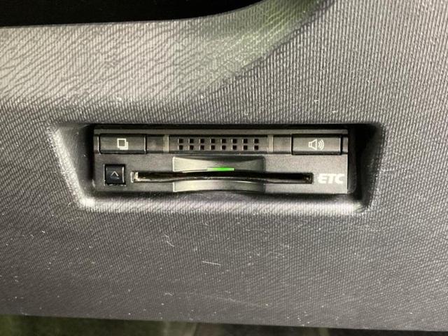 アクア Xアーバン 新品タイヤ/保証書/純正 SDナビ/衝突安全装置/シートヒーター 前席/シート ハーフレザー/ドライブレコーダー 社外/ヘッドランプ LED/Bluetooth接続/ETC/EBD付ABS ドラレコ(18枚目)