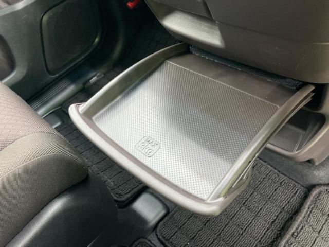 フリード Ｇホンダセンシング　保証書／純正　ＳＤナビ／ホンダセンシング／両側電動スライドドア／シートヒーター　前席／車線逸脱防止支援システム／ヘッドランプ　ＬＥＤ／Ｂｌｕｅｔｏｏｔｈ接続／ＥＴＣ／横滑り防止装置／バックモニター（39枚目）