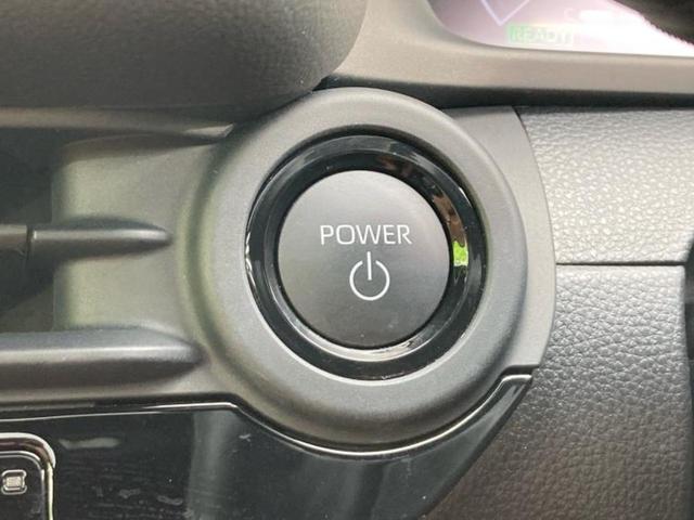 クラウンスポーツ ４ＷＤ　Ｚ　ガラスルーフ／保証書／純正　ＳＤナビ／デジタルインナーミラー／トヨタセーフティセンス／シートエアコン／全方位モニター／車線逸脱防止支援システム／シート　フルレザー／電動バックドア　革シート　電動シート（29枚目）