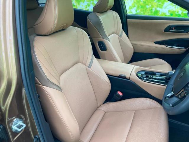 クラウンスポーツ ４ＷＤ　Ｚ　ガラスルーフ／保証書／純正　ＳＤナビ／デジタルインナーミラー／トヨタセーフティセンス／シートエアコン／全方位モニター／車線逸脱防止支援システム／シート　フルレザー／電動バックドア　革シート　電動シート（48枚目）