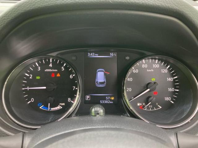 エクストレイル ２０Ｘｉ　新品タイヤ／純正　１０インチ　ＳＤナビ／インテリジェントルームミラー／エマージェンシーブレーキ／シートヒーター　前席／アラウンドビューモニター／車線逸脱防止支援システム／シート　合皮／プロパイロット（13枚目）