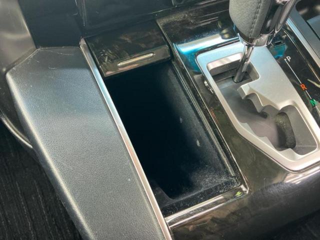 ヴェルファイア Z Aエディション 新品タイヤ/保証書/純正 10インチ SDナビ/フリップダウンモニター 純正 12.1インチ/トヨタセーフティセンス/両側電動スライドドア/車線逸脱防止支援システム 衝突被害軽減システム バックカメラ(46枚目)