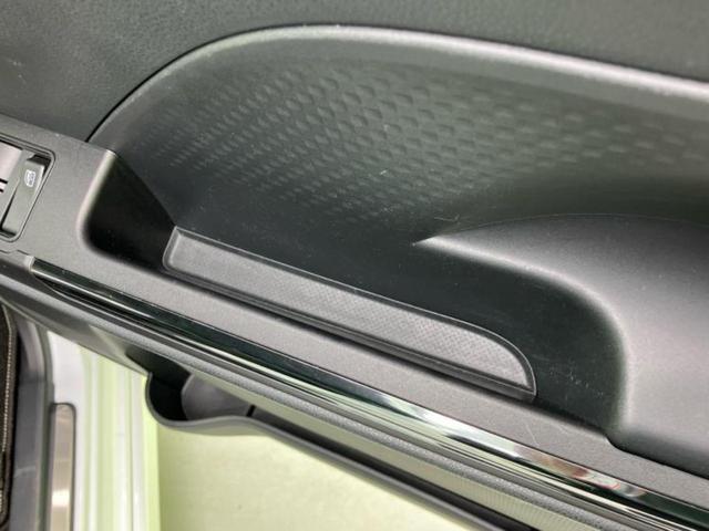 タント カスタムＲＳ　新品タイヤ／保証書／純正　ＳＤナビ／衝突安全装置／両側電動スライドドア／シートヒーター　前席／パノラマモニター／車線逸脱防止支援システム／シート　ハーフレザー／ヘッドランプ　ＬＥＤ　全周囲カメラ（7枚目）