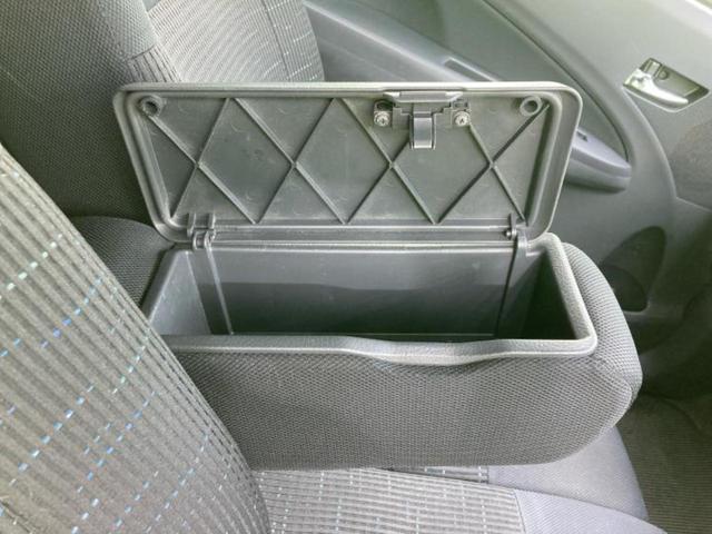 国産車から輸入車まで多様なお客様のニーズのお応えできるように、全国規模で豊富な在庫展開！車のことならＷＥＣＡＲＳへ！