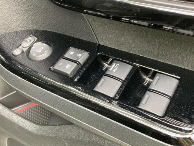 N-BOXカスタム L・ターボ 新品タイヤ/保証書/社外 8インチ SDナビ/ホンダセンシング/両側電動スライドドア/シートヒーター 運転席/シート ハーフレザー/ヘッドランプ LED/USBジャック/Bluetooth接続 ETC(6枚目)