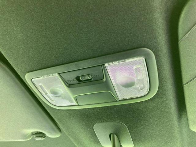 N-BOXカスタム L・ターボ 新品タイヤ/保証書/社外 8インチ SDナビ/ホンダセンシング/両側電動スライドドア/シートヒーター 運転席/シート ハーフレザー/ヘッドランプ LED/USBジャック/Bluetooth接続 ETC(41枚目)