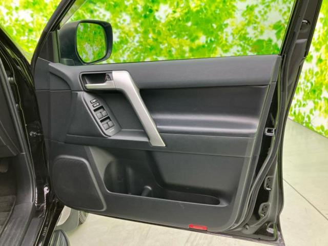 ランドクルーザープラド ４ＷＤ　ＴＸ　Ｌパッケージブラックエディション　サンルーフ／保証書／純正　９インチ　ＳＤナビ／トヨタセーフティセンス／シートヒーター　前席／シート　フルレザー／ヘッドランプ　ＬＥＤ／Ｂｌｕｅｔｏｏｔｈ接続／ＥＴＣ／バックモニター／フルセグＴＶ（4枚目）