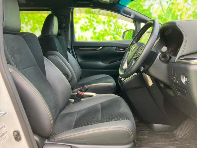 アルファード Ｓタイプゴールド２　新品タイヤ／ディスプレイオーディオ＋ナビ９インチ／フリップダウンモニター　純正　１２．１インチ／トヨタセーフティセンス／両側電動スライドドア／車線逸脱防止支援システム／電動バックドア　バックカメラ（4枚目）