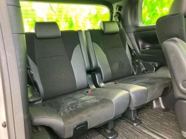 アルファード Ｓタイプゴールド２　新品タイヤ／ディスプレイオーディオ＋ナビ９インチ／フリップダウンモニター　純正　１２．１インチ／トヨタセーフティセンス／両側電動スライドドア／車線逸脱防止支援システム／電動バックドア　バックカメラ（6枚目）