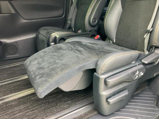 アルファード Ｓタイプゴールド２　新品タイヤ／ディスプレイオーディオ＋ナビ９インチ／フリップダウンモニター　純正　１２．１インチ／トヨタセーフティセンス／両側電動スライドドア／車線逸脱防止支援システム／電動バックドア　バックカメラ（26枚目）