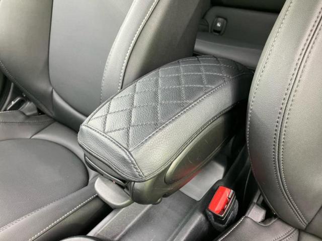 ＭＩＮＩ クーパーＳシャドーエディション　新品タイヤ／純正　ＳＤナビ／シートヒーター／車線逸脱防止支援システム／シート　合皮／パーキングアシスト　自動操舵／ヘッドランプ　ＬＥＤ／ＥＴＣ／ＥＢＤ付ＡＢＳ／横滑り防止装置　バックカメラ　記録簿（27枚目）