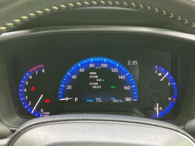 カローラツーリング ダブルバイビー　新品タイヤ／保証書／ディスプレイオーディオ＋ナビ９インチ／トヨタセーフティセンス／シートヒーター　前席／車線逸脱防止支援システム／シート　ハーフレザー　衝突被害軽減システム　バックカメラ　ワンオーナー（13枚目）