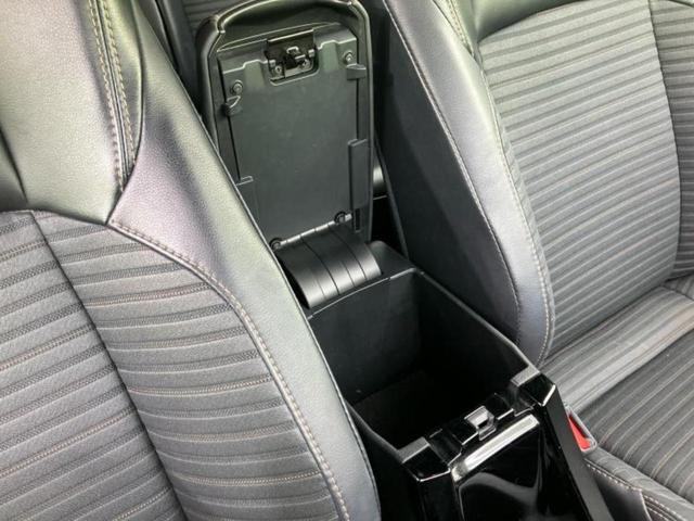 カローラツーリング ダブルバイビー　新品タイヤ／保証書／ディスプレイオーディオ＋ナビ９インチ／トヨタセーフティセンス／シートヒーター　前席／車線逸脱防止支援システム／シート　ハーフレザー　衝突被害軽減システム　バックカメラ　ワンオーナー（30枚目）