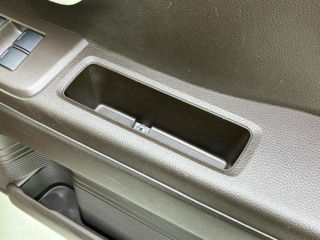 ＷＥＣＡＲＳでは各商談席に大型モニターをご用意しております！見やすい大画面でゆったりと全国の在庫をご覧いただけます！是非ご来店お待ちしております！