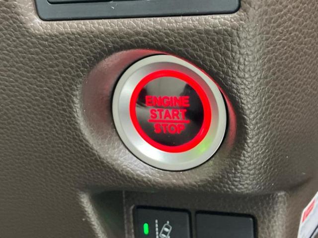 お車に合わせて無料保証以外にも、保証範囲、期間、距離を拡充させた有料保証もご用意しております！中古車の購入が初めてで不安・・・というお客様もご安心ください！