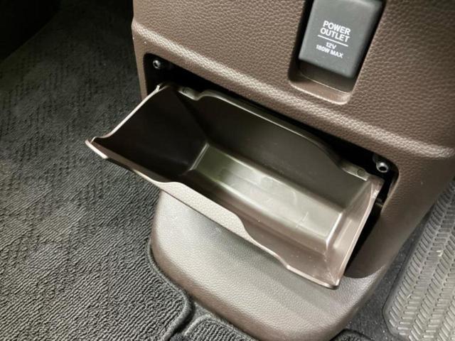 ＷＥＣＡＲＳの展示場では実際に見て、触ってお車をお選びいただけます！知識の豊富な営業スタッフが様々なカーライフをご提案いたします！