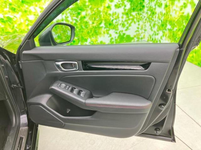 シビック ｅＨＥＶ　新品タイヤ／ＢＯＳＥ／保証書／純正　９インチ　ＳＤナビ／ホンダセンシング／シートヒーター　前席／シート　ハーフレザー／ドライブレコーダー　前後／ヘッドランプ　ＬＥＤ／ＵＳＢジャック　バックカメラ（4枚目）