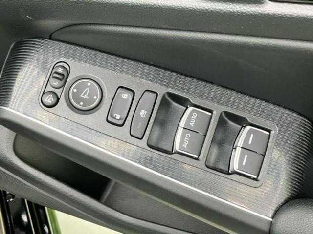 シビック ｅＨＥＶ　新品タイヤ／ＢＯＳＥ／保証書／純正　９インチ　ＳＤナビ／ホンダセンシング／シートヒーター　前席／シート　ハーフレザー／ドライブレコーダー　前後／ヘッドランプ　ＬＥＤ／ＵＳＢジャック　バックカメラ（8枚目）