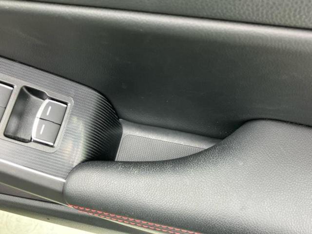 シビック ｅＨＥＶ　新品タイヤ／ＢＯＳＥ／保証書／純正　９インチ　ＳＤナビ／ホンダセンシング／シートヒーター　前席／シート　ハーフレザー／ドライブレコーダー　前後／ヘッドランプ　ＬＥＤ／ＵＳＢジャック　バックカメラ（19枚目）