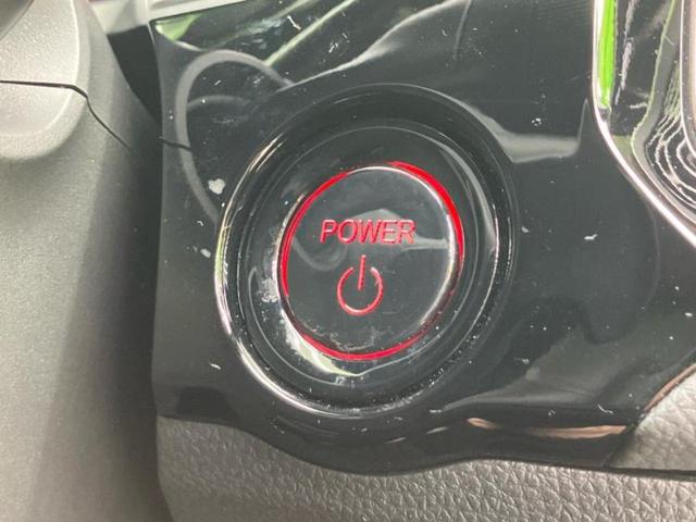 シビック ｅＨＥＶ　新品タイヤ／ＢＯＳＥ／保証書／純正　９インチ　ＳＤナビ／ホンダセンシング／シートヒーター　前席／シート　ハーフレザー／ドライブレコーダー　前後／ヘッドランプ　ＬＥＤ／ＵＳＢジャック　バックカメラ（30枚目）
