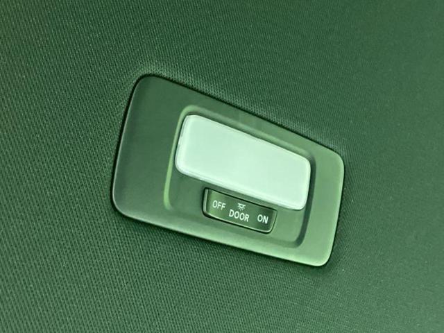 シビック ｅＨＥＶ　新品タイヤ／ＢＯＳＥ／保証書／純正　９インチ　ＳＤナビ／ホンダセンシング／シートヒーター　前席／シート　ハーフレザー／ドライブレコーダー　前後／ヘッドランプ　ＬＥＤ／ＵＳＢジャック　バックカメラ（47枚目）