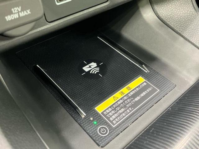 シビック ｅＨＥＶ　新品タイヤ／ＢＯＳＥ／保証書／純正　９インチ　ＳＤナビ／ホンダセンシング／シートヒーター　前席／シート　ハーフレザー／ドライブレコーダー　前後／ヘッドランプ　ＬＥＤ／ＵＳＢジャック　バックカメラ（48枚目）