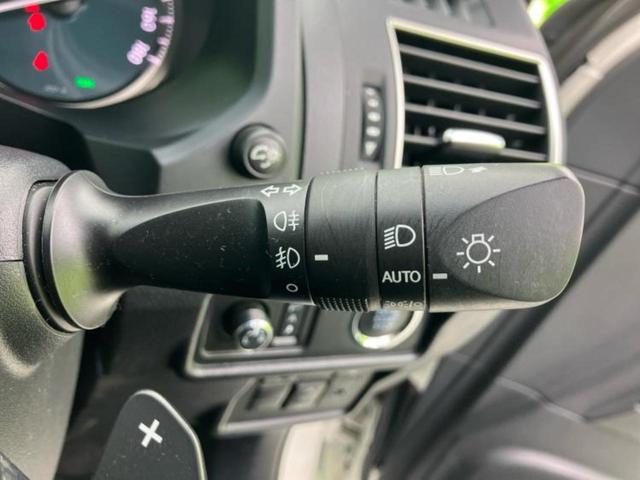 ランドクルーザープラド 4WD TZ-G サンルーフ/保証書/純正 SDナビ/シートヒーター/シート 合皮/ヘッドランプ LED/ETC/EBD付ABS/横滑り防止装置/フルセグTV/エアバッグ 運転席/エアバッグ 助手席 LEDヘッドランプ(16枚目)